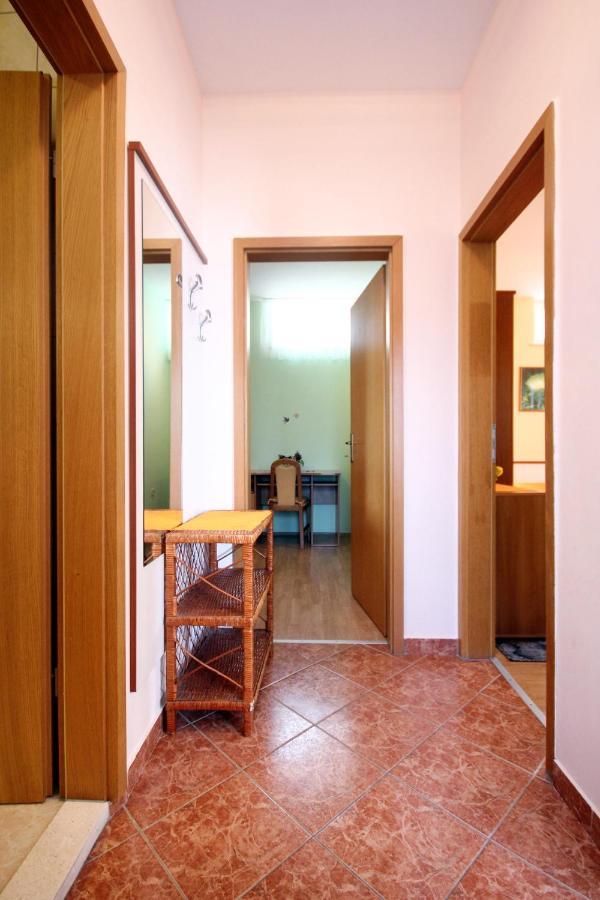 Apartments By The Sea Racisce, Korcula - 4344 ภายนอก รูปภาพ